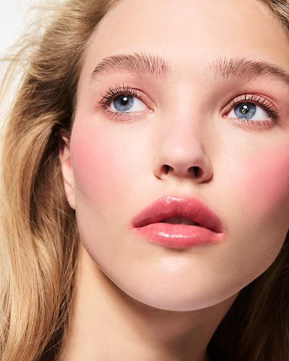 Make Up Image AW25 Look1 8
